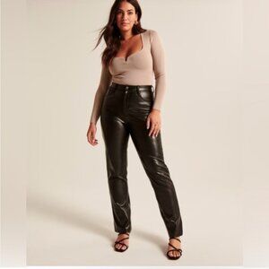 Abercrombie & Fitch The 90’s Straight Curve Love Black Faux Leather Pants 32/14